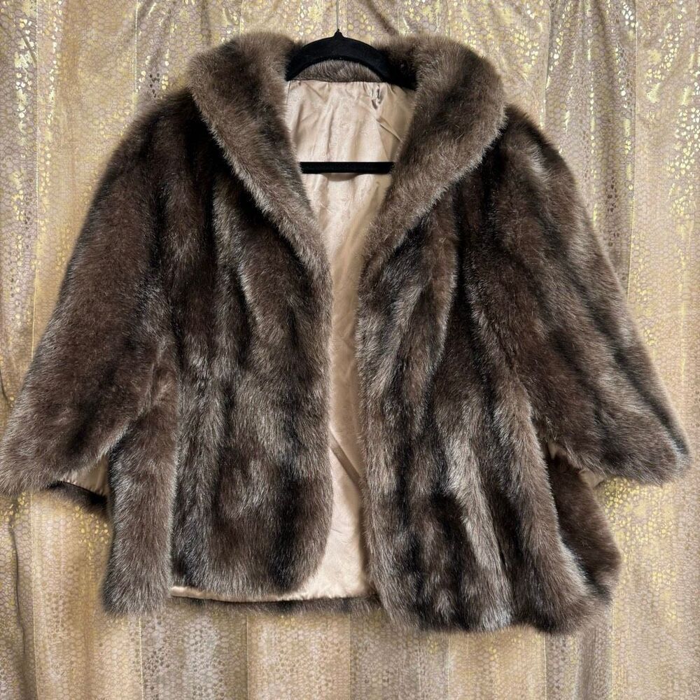 By Glenoit Woman's Faux Fur Over Coat Brown Solid Large Open Vintage
